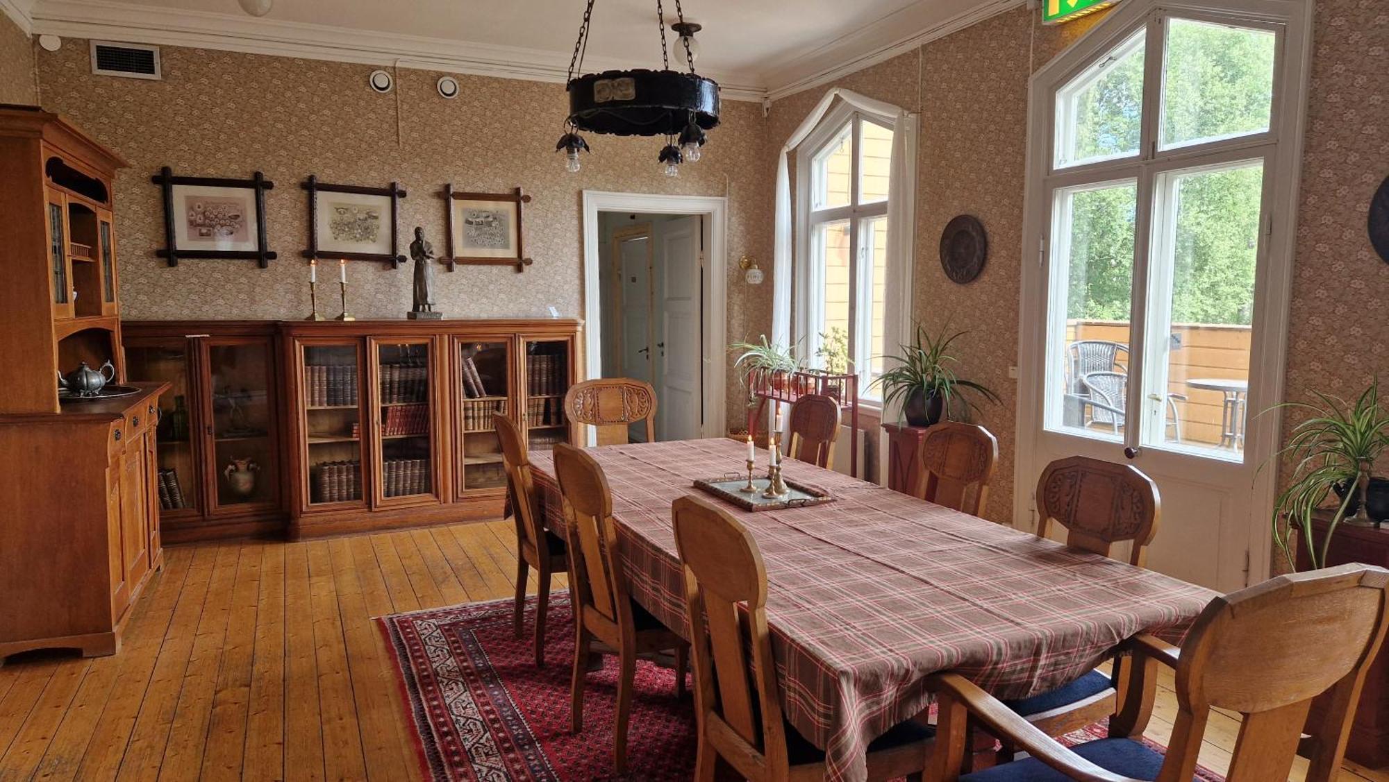 Hostal Naeaes Slott Floda  Exterior foto